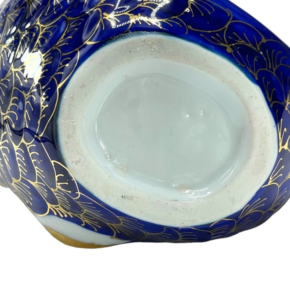 Asian Themed Vintage Colbalt Blue and Gold Koi Carp Open Mouth Fish Vase 6" Tall - Picture 13 of 13